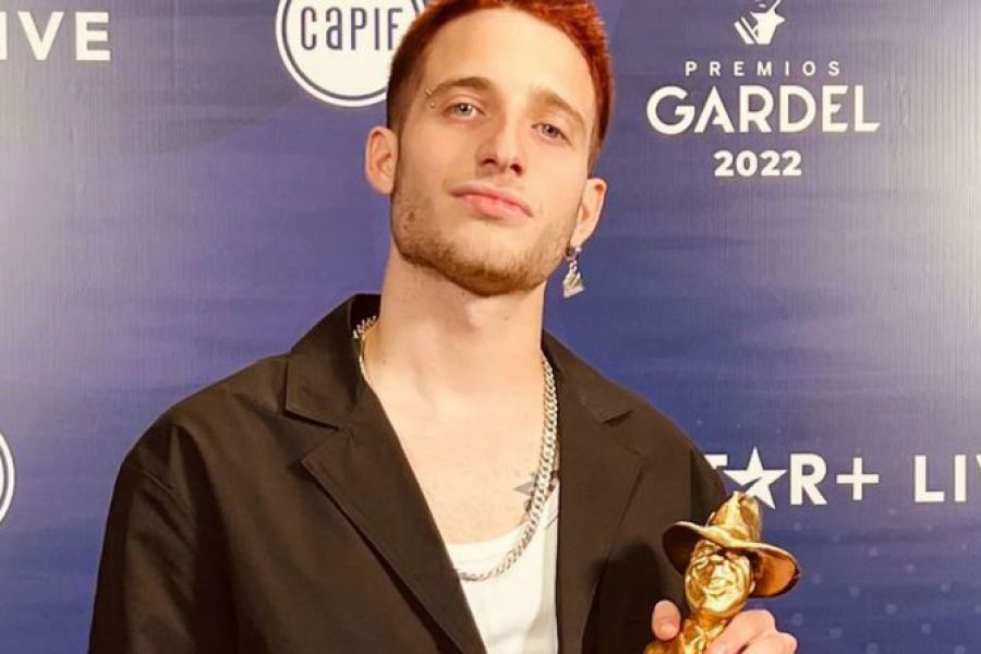 Wos se quedó con el Gardel de Oro en una noche consagratoria