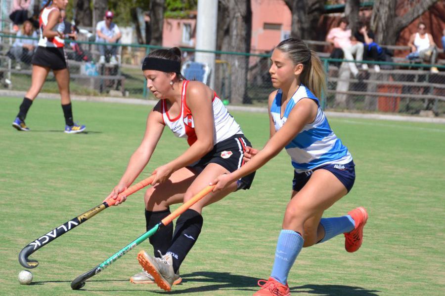 Hockey CAF vs CRAI (blanco)