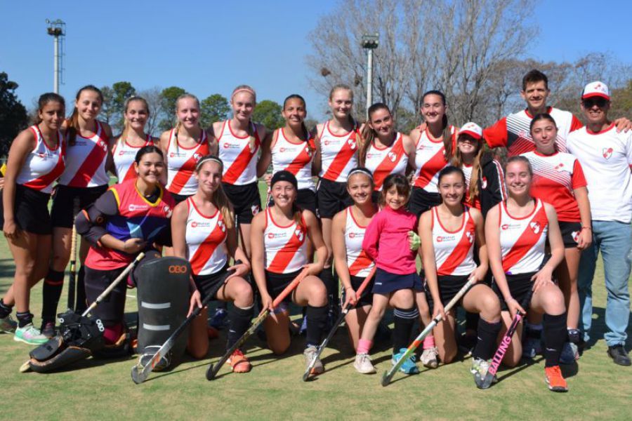 Hockey CAF vs CRAI (blanco)