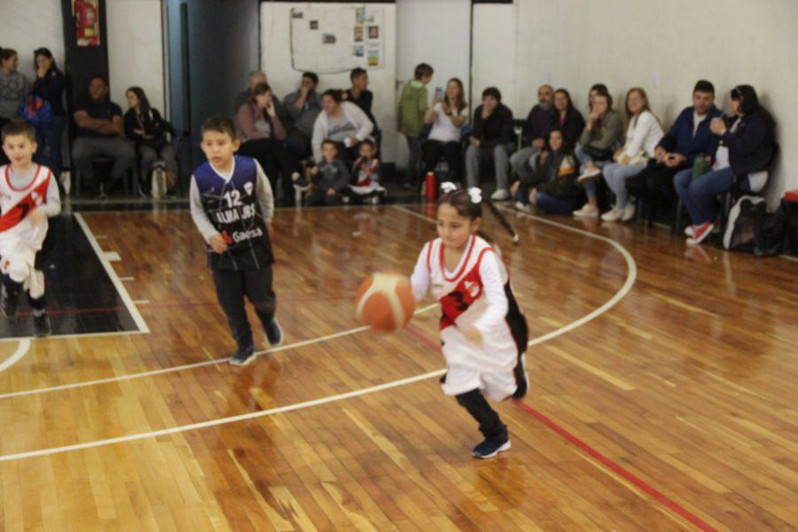 El CAF en Encuentro de Alma Juniors