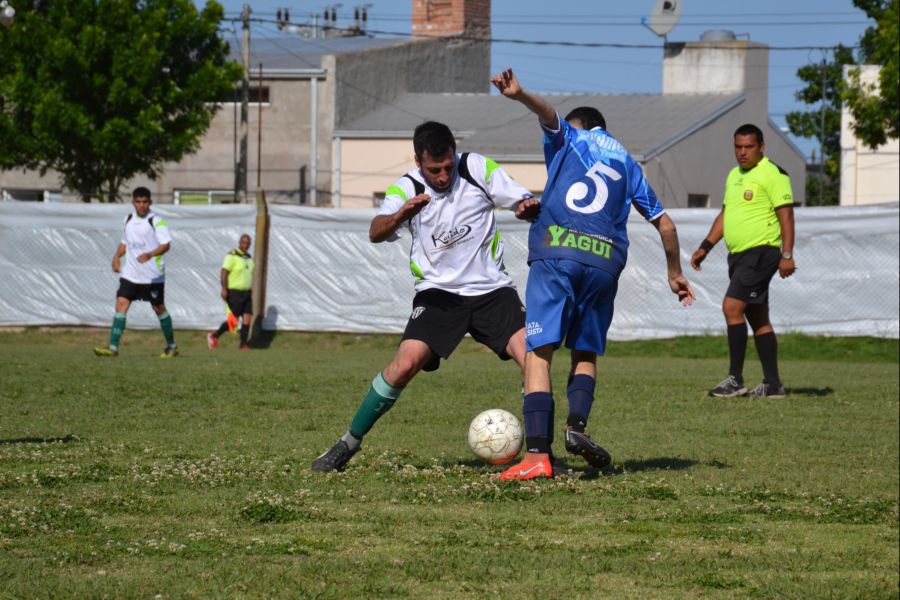 Liga Las Colonias en el Poli