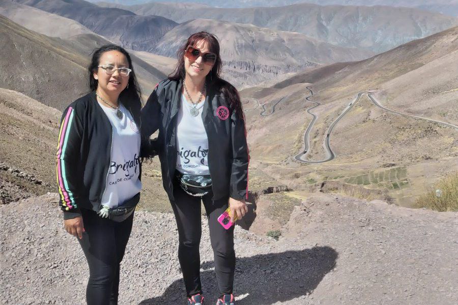 Mirta Pérez y Alicia Cheirano en Jujuy