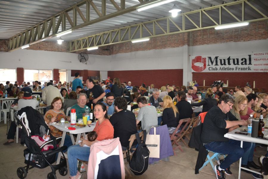 Tradicional almuerzo del CAF en Sauce Viejo