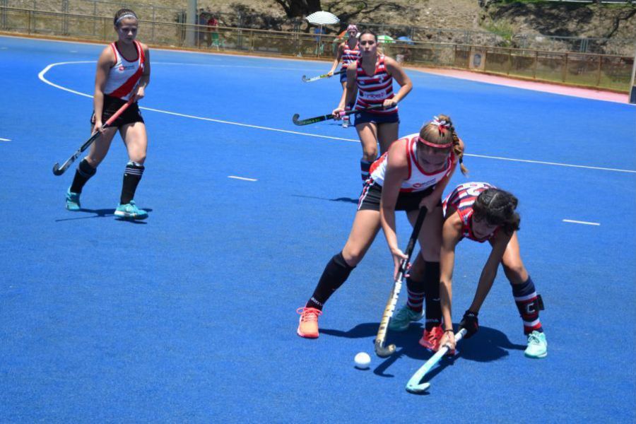 Hockey CAF en Zona Estímulo