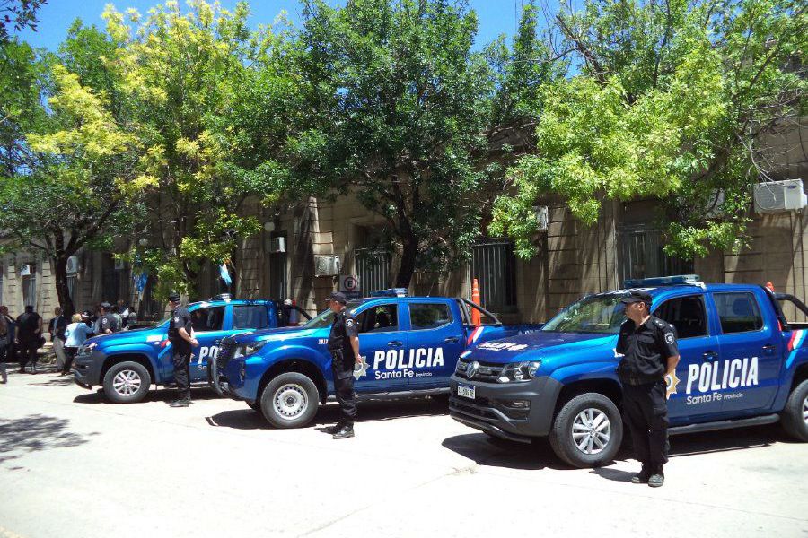 Móviles policiales para Las Colonias - Foto UXRI