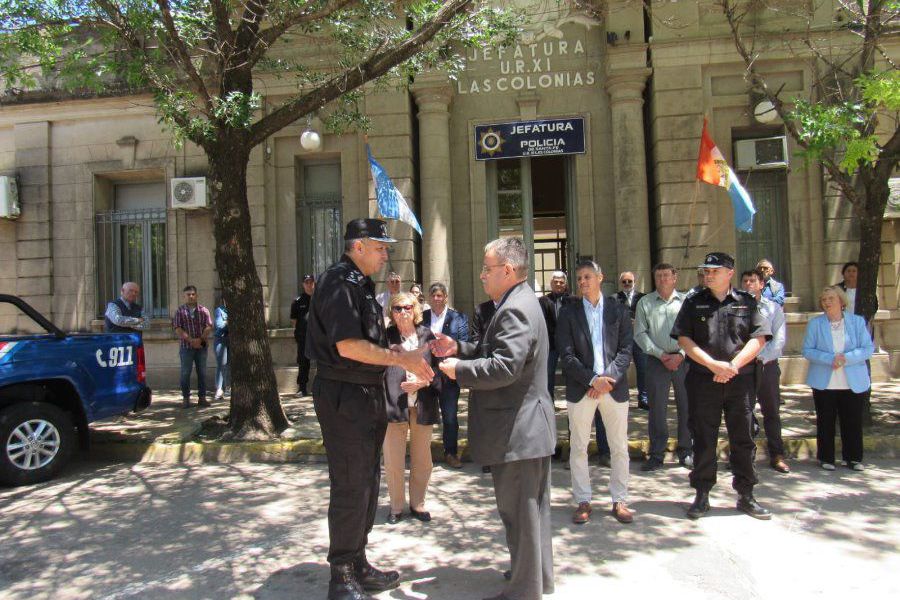 Móviles policiales para Las Colonias - Foto UXRI