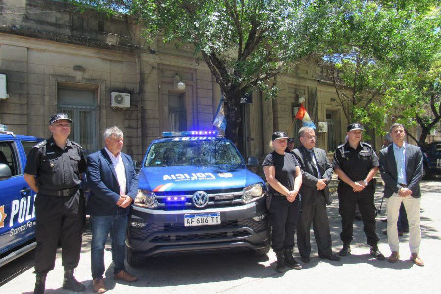 Móviles policiales para Las Colonias - Foto UXRI