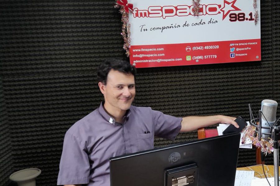 Andrés González en FM Spacio