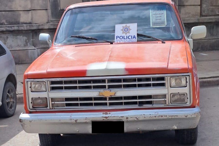 Camioneta secuestrada - Foto URXI