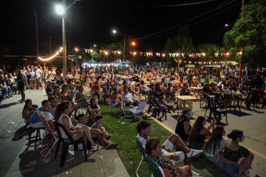 Primera Feria Cultural y Gastronómica