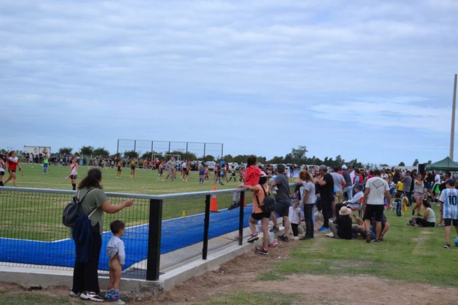 Encuentro de hockey infantil en el CAF