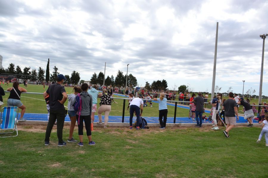 Encuentro de hockey infantil en el CAF