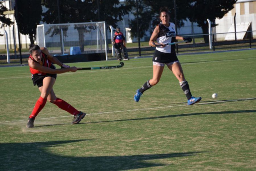 Hockey Dos Orillas CAF vs CAEAM