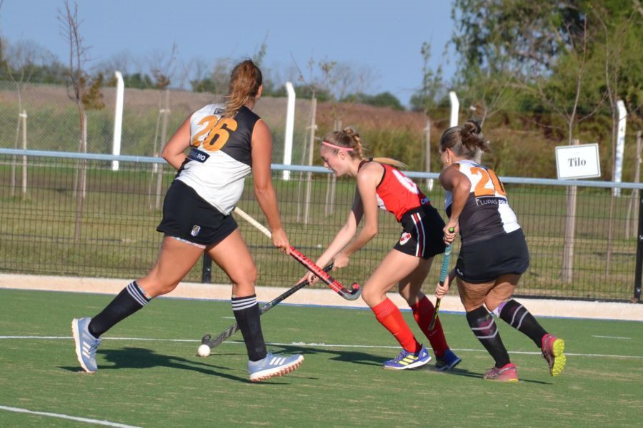 Hockey Dos Orillas CAF vs CAEAM