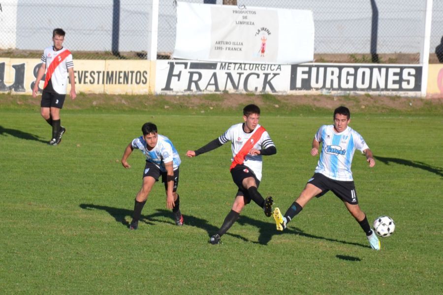 LEF Primera CAF vs CAA