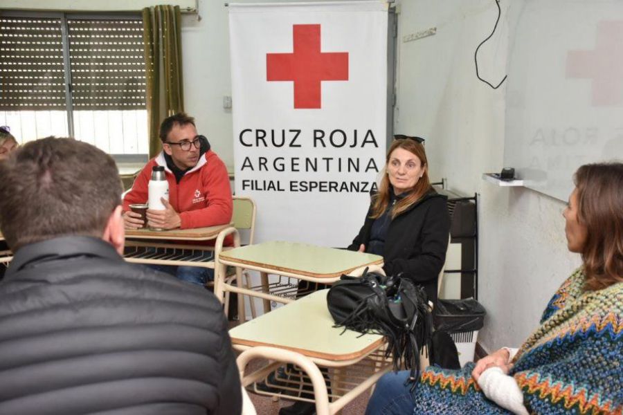 Pirola en la Cruz Roja Argentina Filial Esperanza