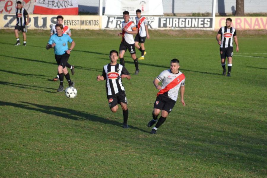 LEF Primera CAF vs SPN