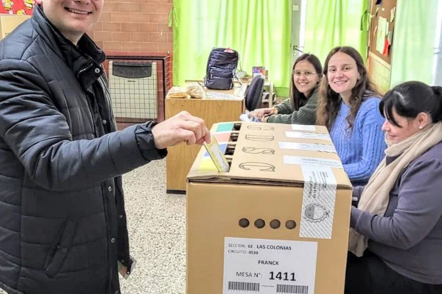 Damián Franzen - Electo Presidente Comunal