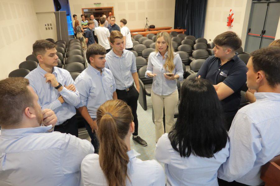 Asamblea del Grupo Juvenil de La Lehmann