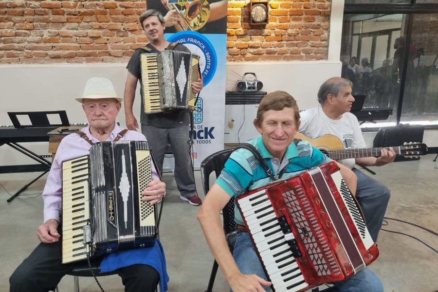 Brizas Suizas y Alemanas en SUM Cultural