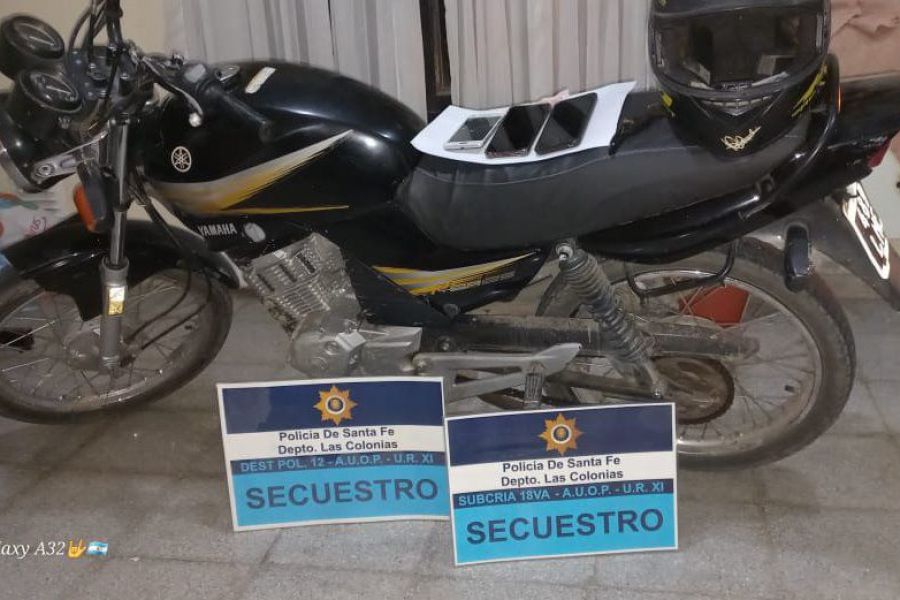 Moto recuperada en operativo Empalme - Foto URXI