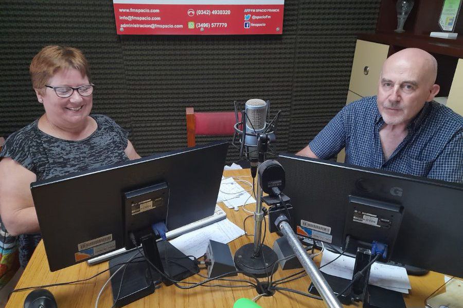 Jullier con Montú en FM Spacio