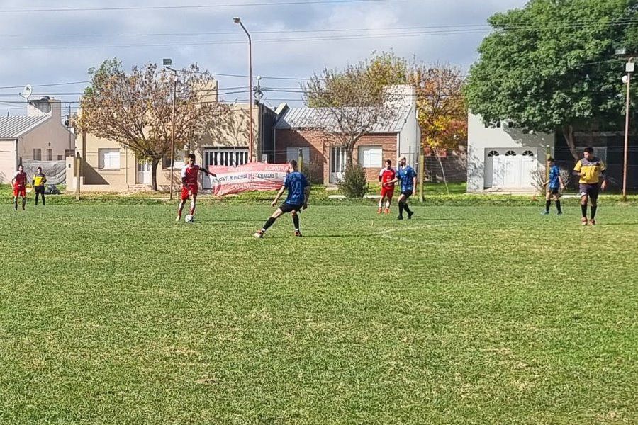 Liga Las Colonias en el Poli