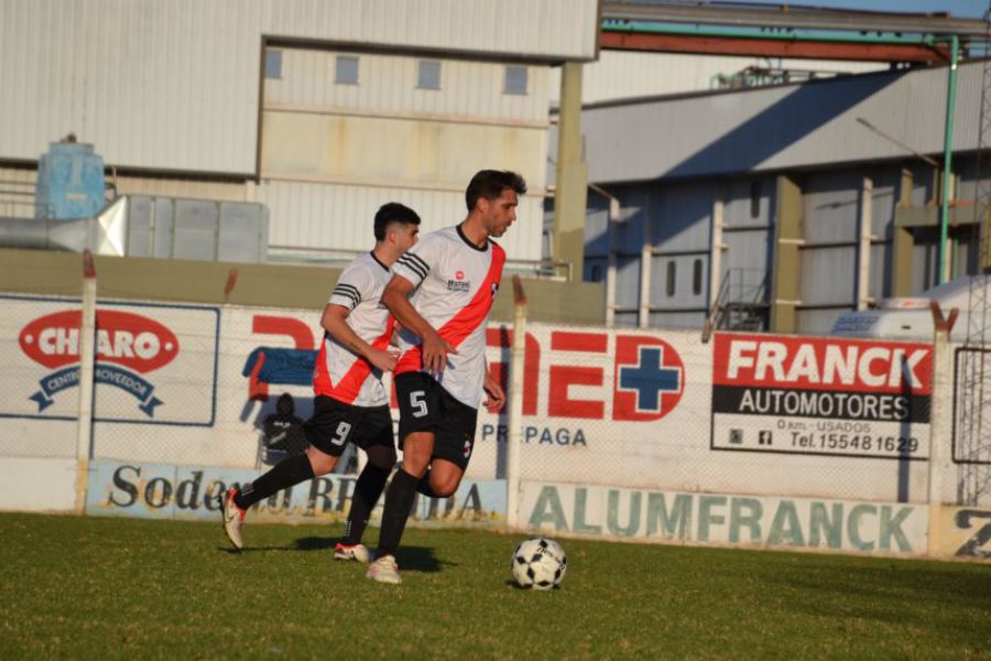 LEF Primera CAF vs CAP