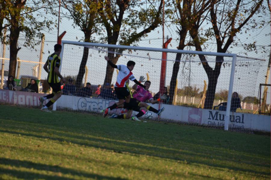 LEF Primera CAF vs CAP