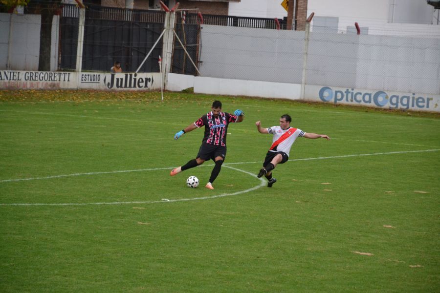 LEF Primera CAF vs CAB