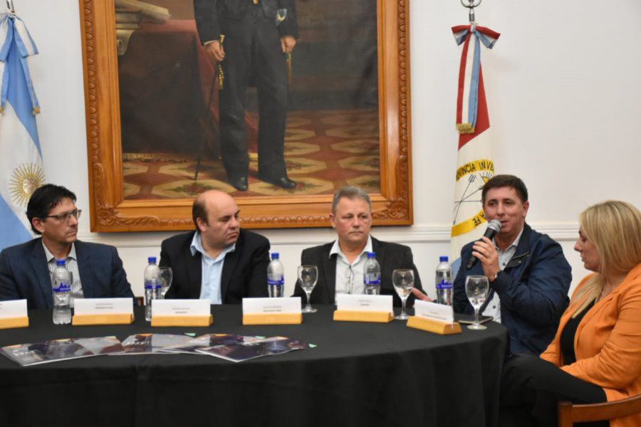 Pirola en presentación de ExpoDema+Fecol 2024