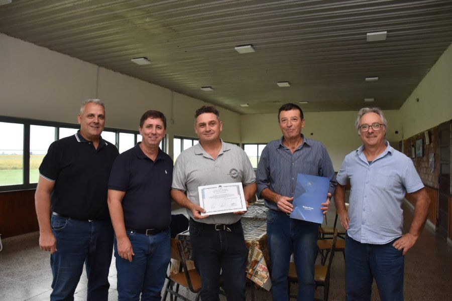 Pirola en instituciones deportivas