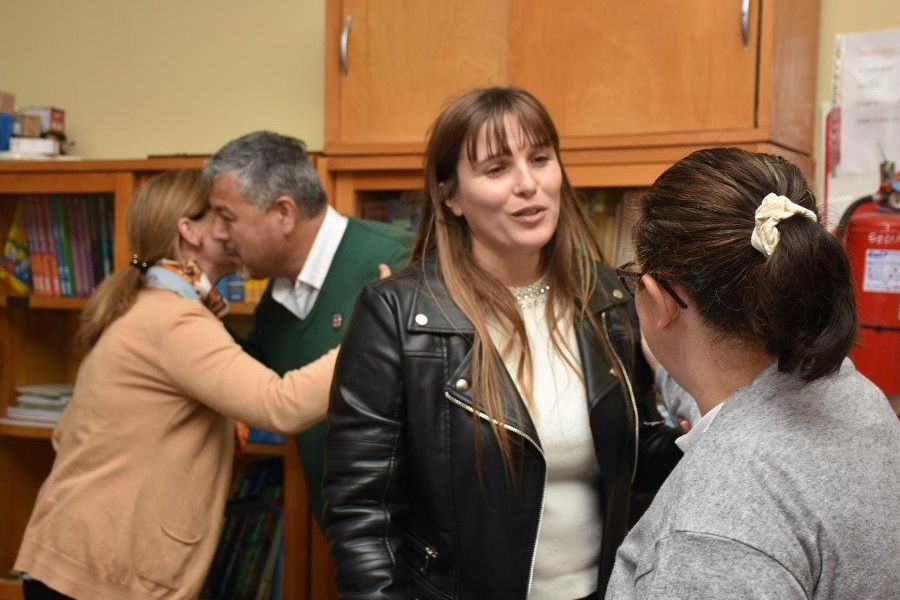 Pirola y Van Strate cerca de las instituciones