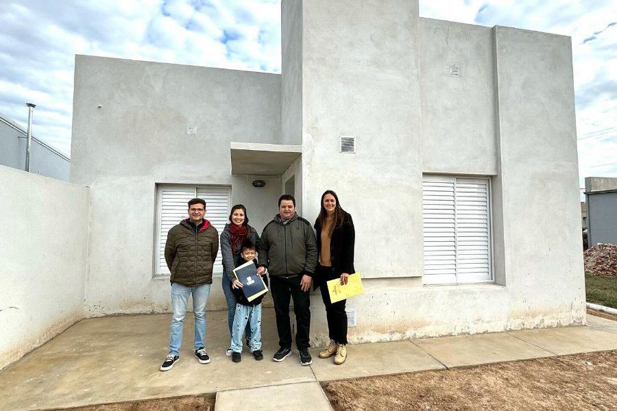 Más familias siguen cumpliendo el sueño de la Casa propia