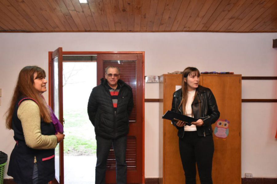 Pirola y Van Strate cerca de las instituciones