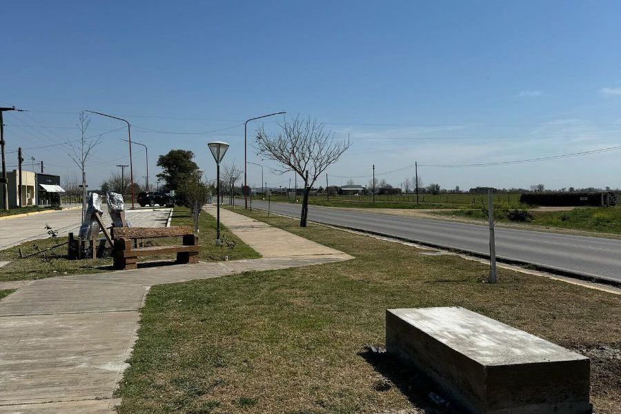 La Comuna local emplazará esculturas en el acceso oeste a la localidad