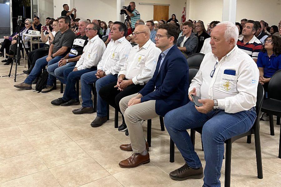 Homenaje a Héroes de Malvinas