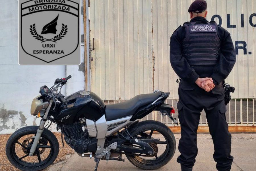 Circulaba en una motocicleta sin papeles que tenía pedido de secuestro