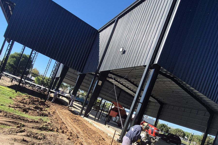 Obras en el SUM del Polideportivo