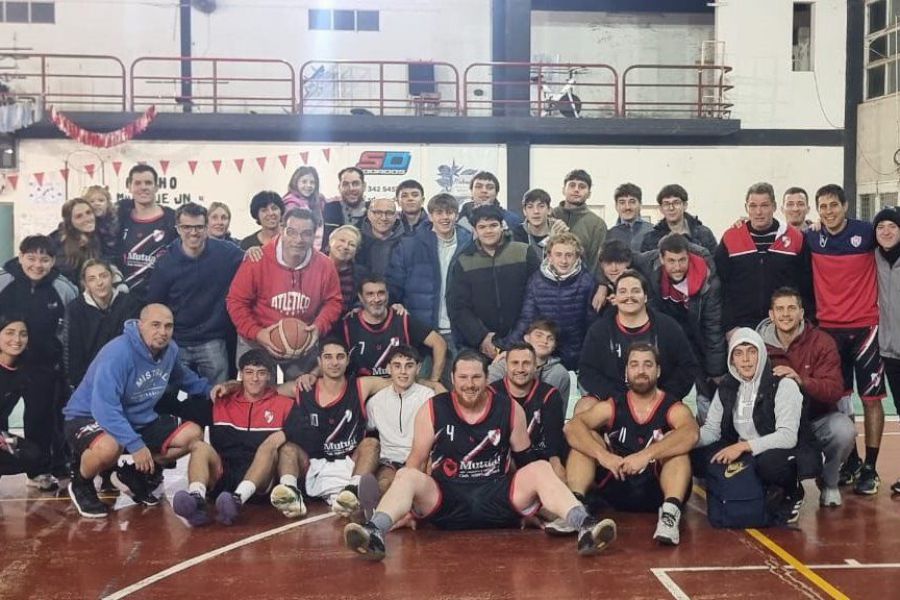 ASB Primera CAF vs Poli Recreo