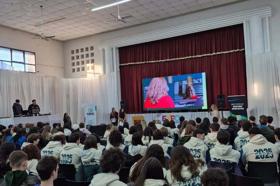 Expo Carreras 2025