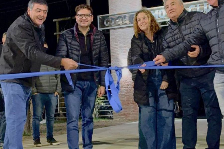 Inauguran acceso al Cycles Moto Club Franck