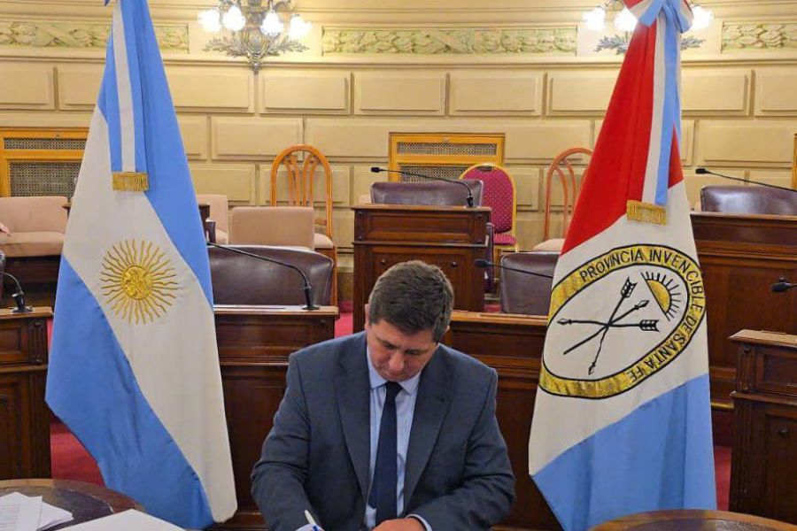 Pirola en Convención