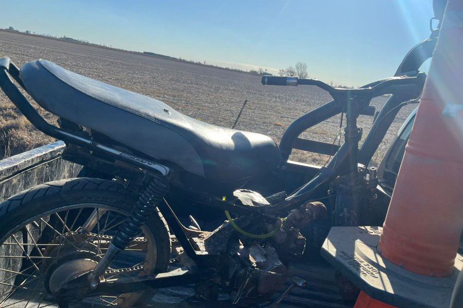 Secuestro de moto en zona rural - Foto URXI