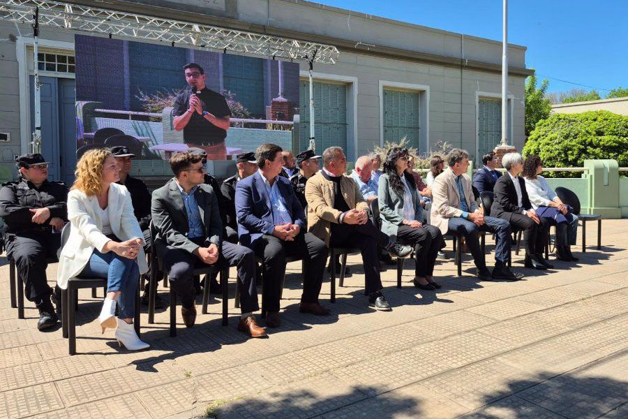 Acto oficial por el 155 aniversario franckino