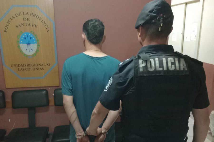 Detenido en Barrio Sur de Esperanza - Foto URXI