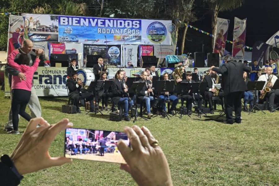 Pirola por Las Colonias