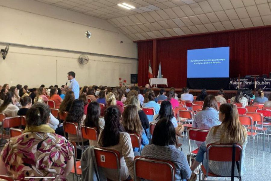Pirola por Las Colonias