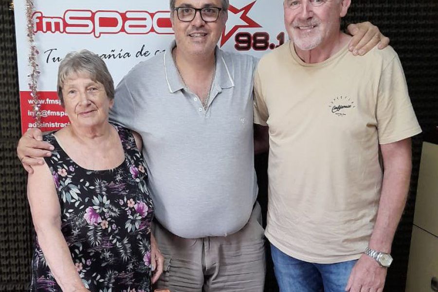 Ariel Crippa en FM Spacio - Portada