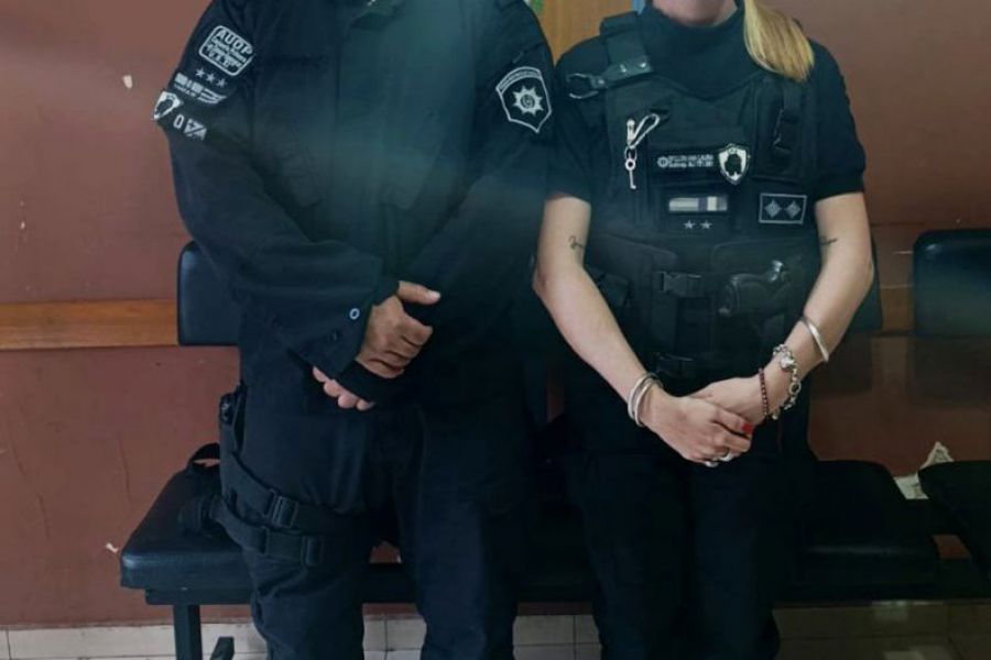 Personal de Comisaría Primera - Foto URXI